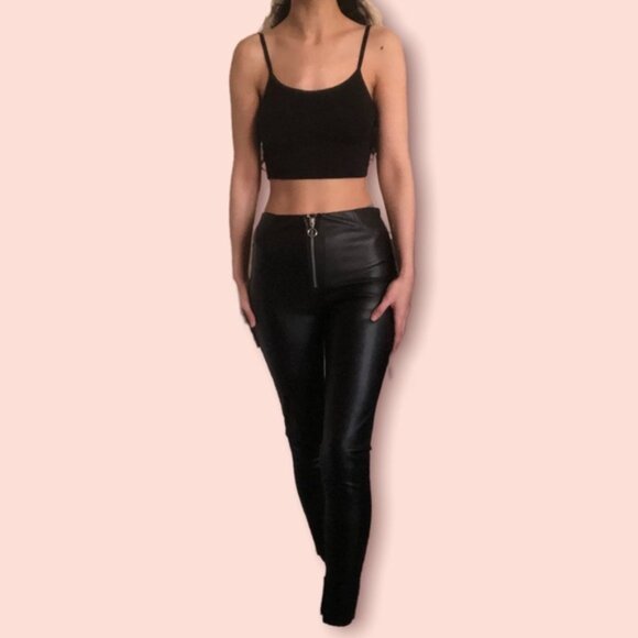 ZARA Black Faux-Leather Pants - Picture 3 of 9